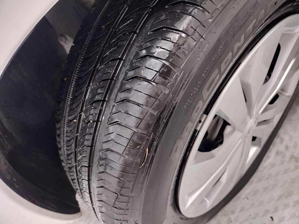 2022 Nissan Versa 1.6 S