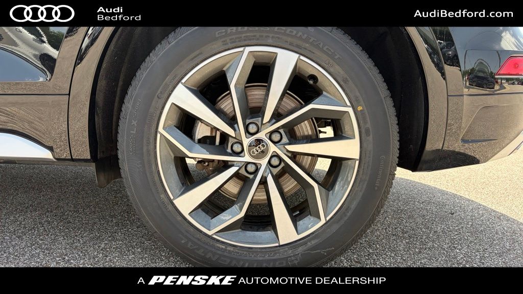 Thumbnail: 2023 Audi Q5 - 9