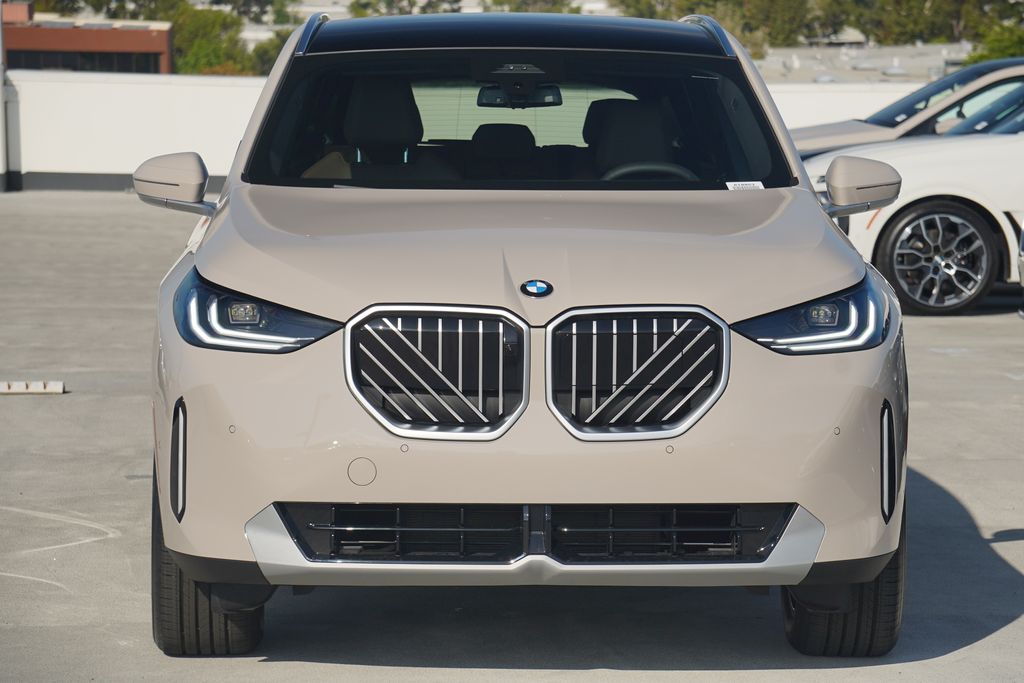 Thumbnail: 2026 BMW X3 - 2