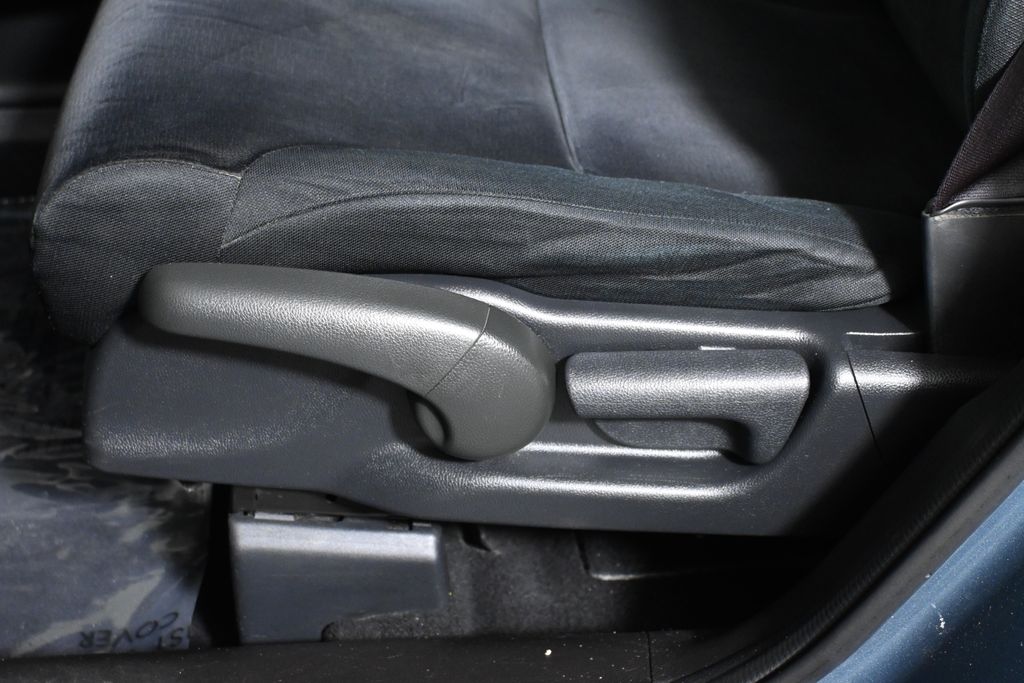 Thumbnail: 2013 Honda CR-V - 28