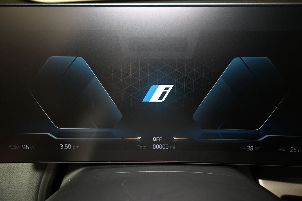 Thumbnail: 2026 BMW iX - 25