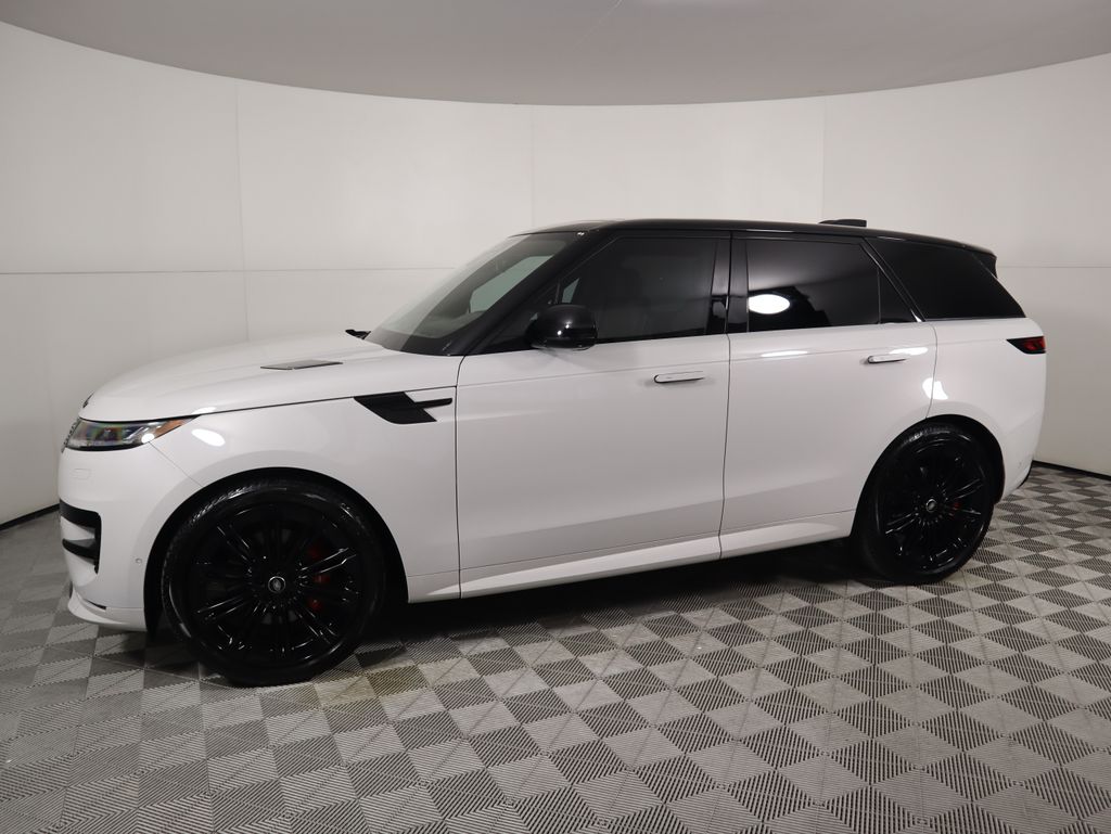 Thumbnail: 2024 Land Rover Range Rover Sport - 8