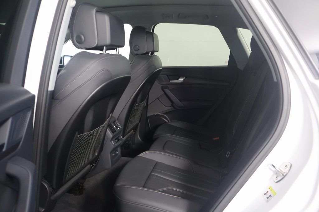 Thumbnail: 2024 Audi Q5 - 11