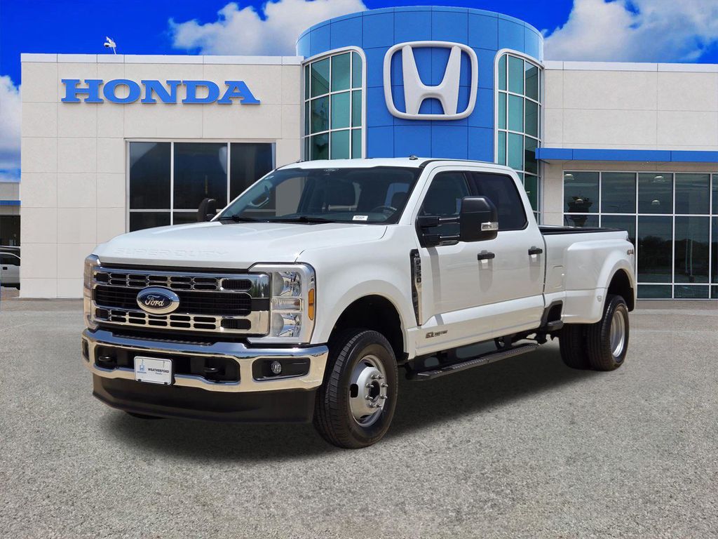 Used 2026 Ford F-350SD Truck