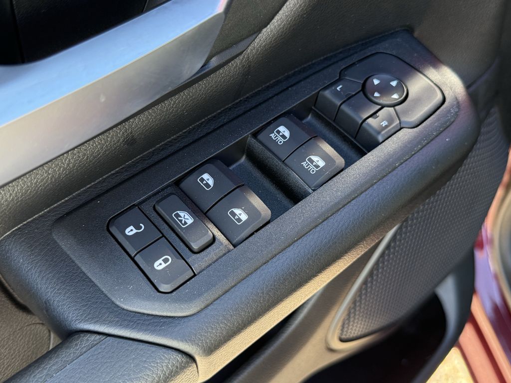 2025 Ram 1500 Tradesman - 10