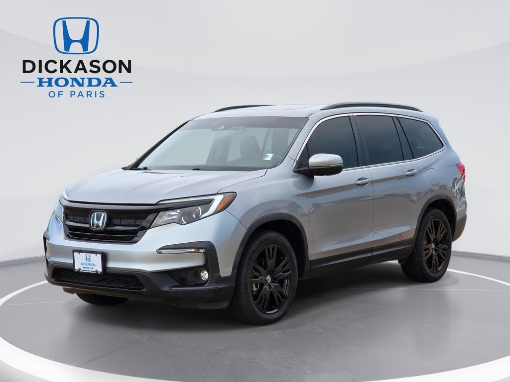 Silver 2022 Honda Pilot SE FWD SUV / Crossover Front-Wheel Drive 9-Speed Automatic