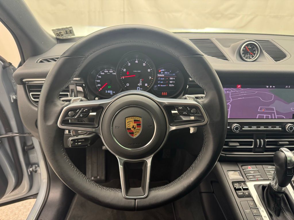 2021 Porsche Macan  6
