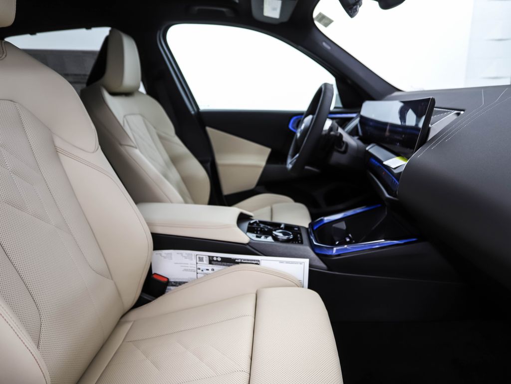 Thumbnail: 2025 BMW X3 - 30