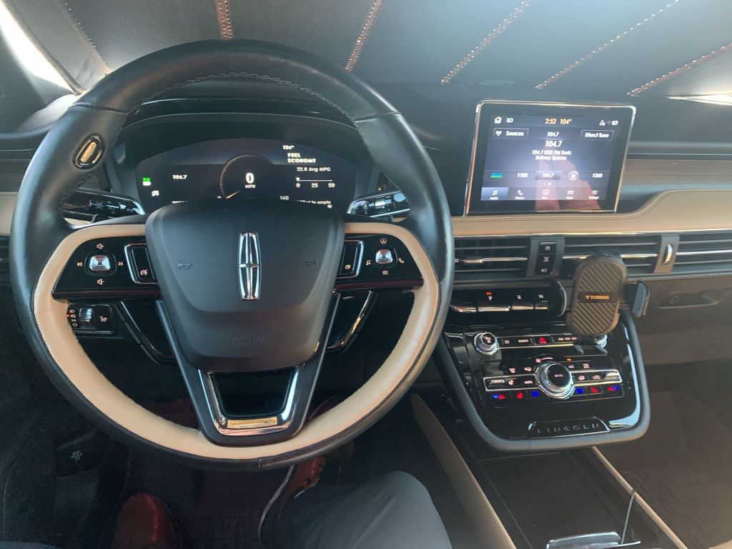 2022 Lincoln Corsair Reserve 6