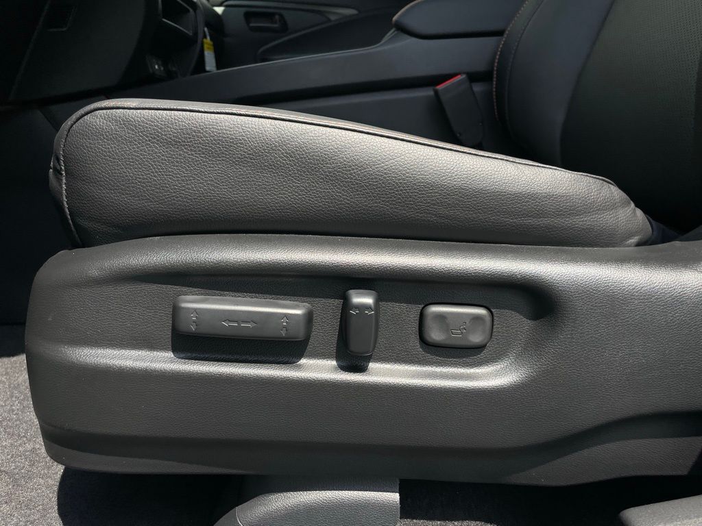 Thumbnail: 2026 Honda Ridgeline - 25