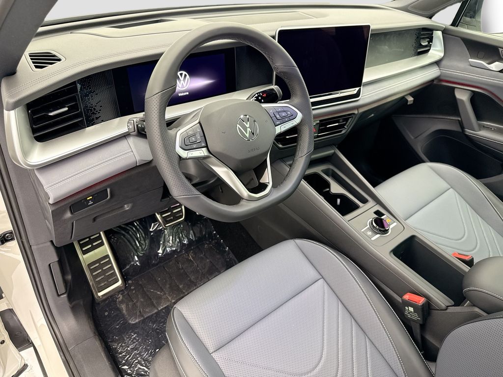 Thumbnail: 2026 Volkswagen Tiguan - 9