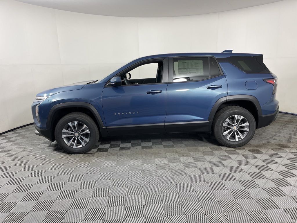 Thumbnail: 2026 Chevrolet Equinox - 2