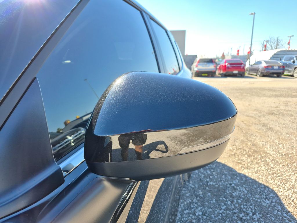 2026 Mitsubishi Outlander ES Black at North Houston Mitsubishi