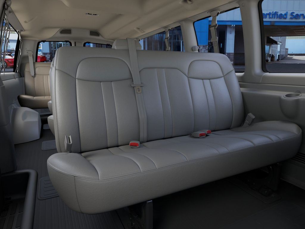 2025 Chevrolet Express 3500 LS