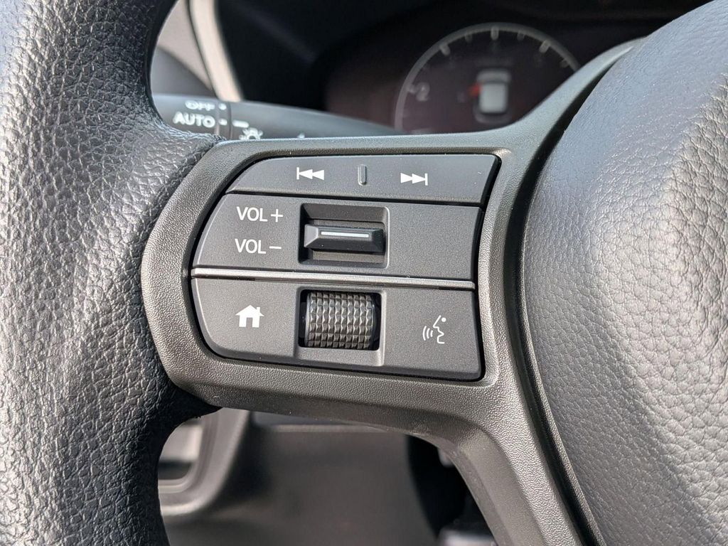 2026 Honda HR-V LX - Photo 17