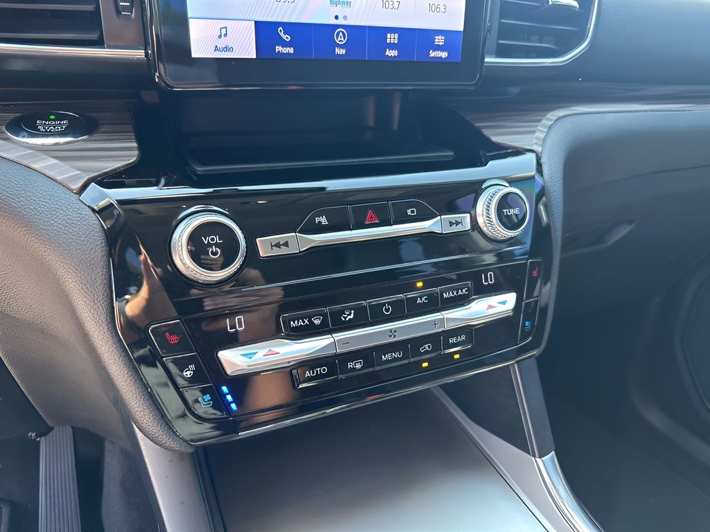 Used Car 2021 Ford Explorer  Limited For Sale Under $25,000 In Austin, Texas