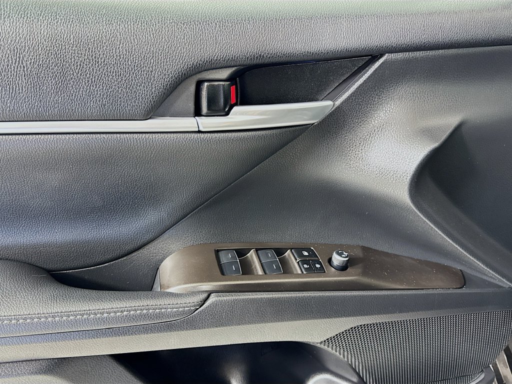 2023 Toyota Camry XSE - Photo 12
