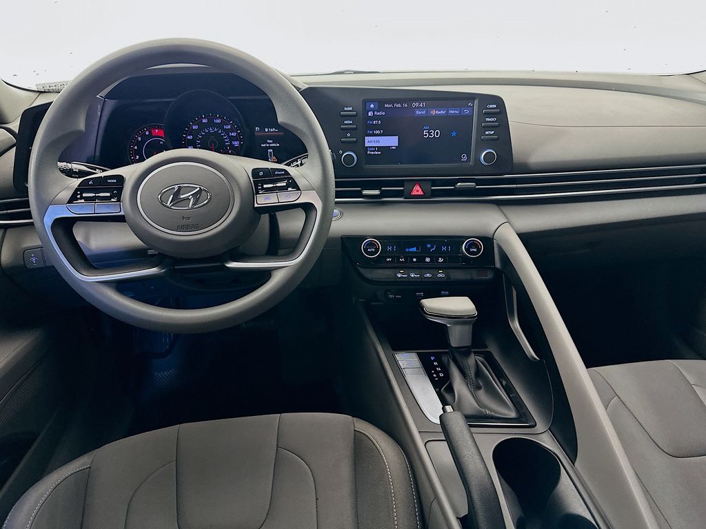 Thumbnail: 2023 Hyundai Elantra - 21