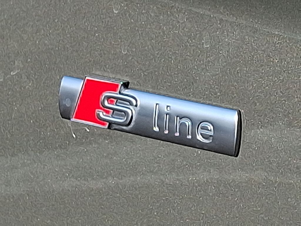 Thumbnail: 2023 Audi Q5 - 30