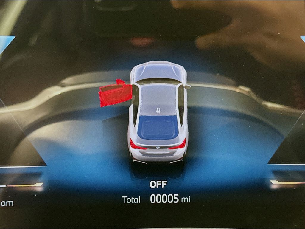 Thumbnail: 2026 BMW i4 - 7