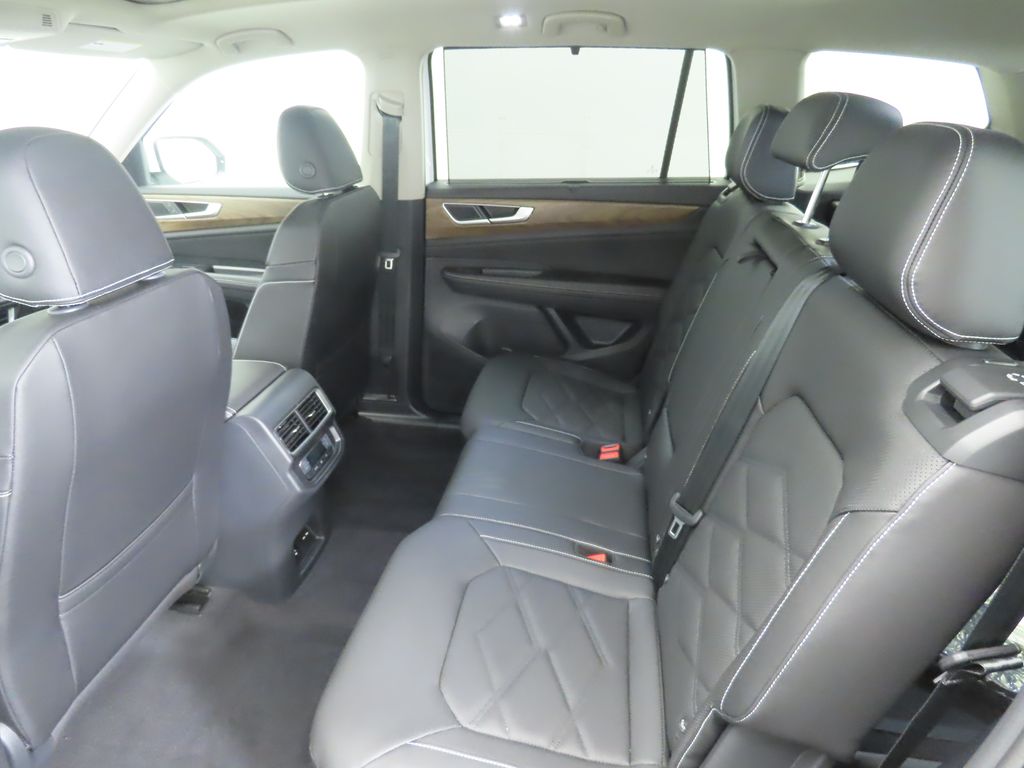 Thumbnail: 2026 Volkswagen Atlas - 21