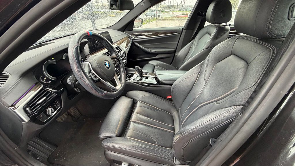 Thumbnail: 2017 BMW 5 Series - 6