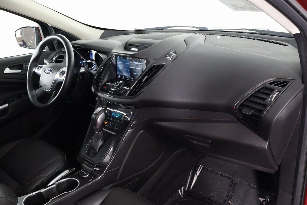 Thumbnail: 2016 Ford Escape - 9