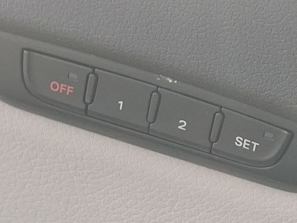 Thumbnail: 2014 Audi Allroad - 25