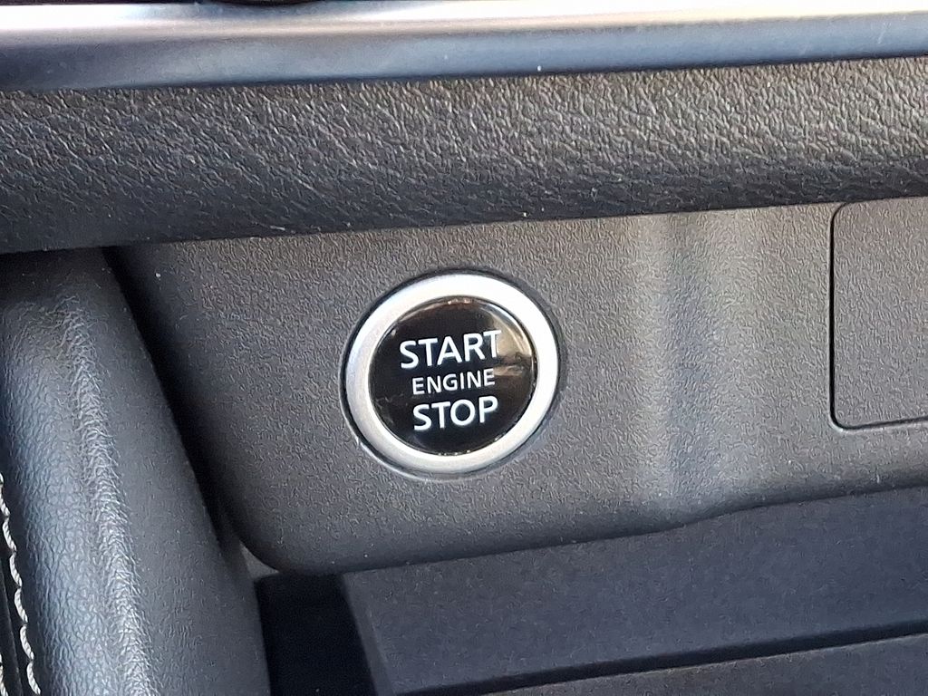 Thumbnail: 2021 Nissan Rogue - 25