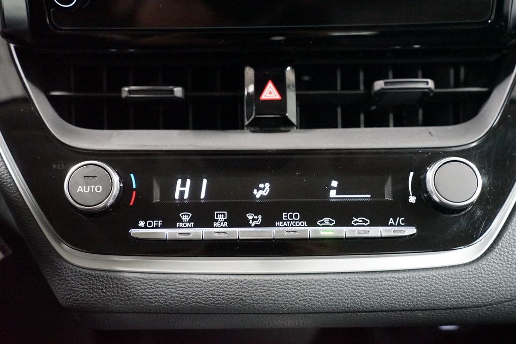 Thumbnail: 2025 Toyota Corolla - 20