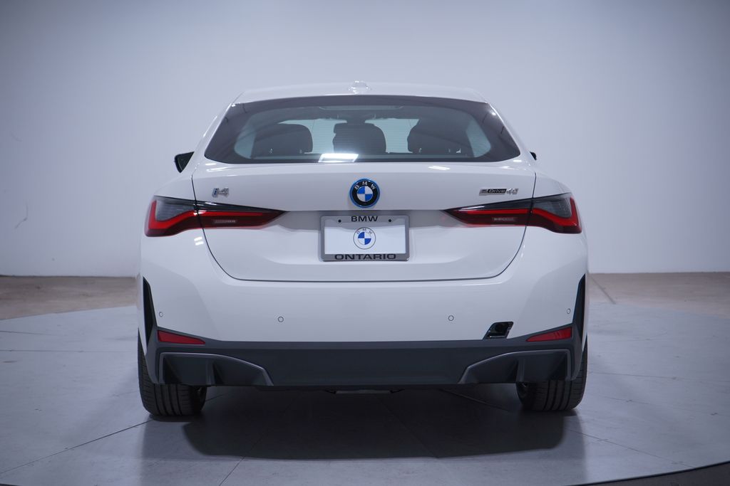 Thumbnail: 2025 BMW i4 - 5