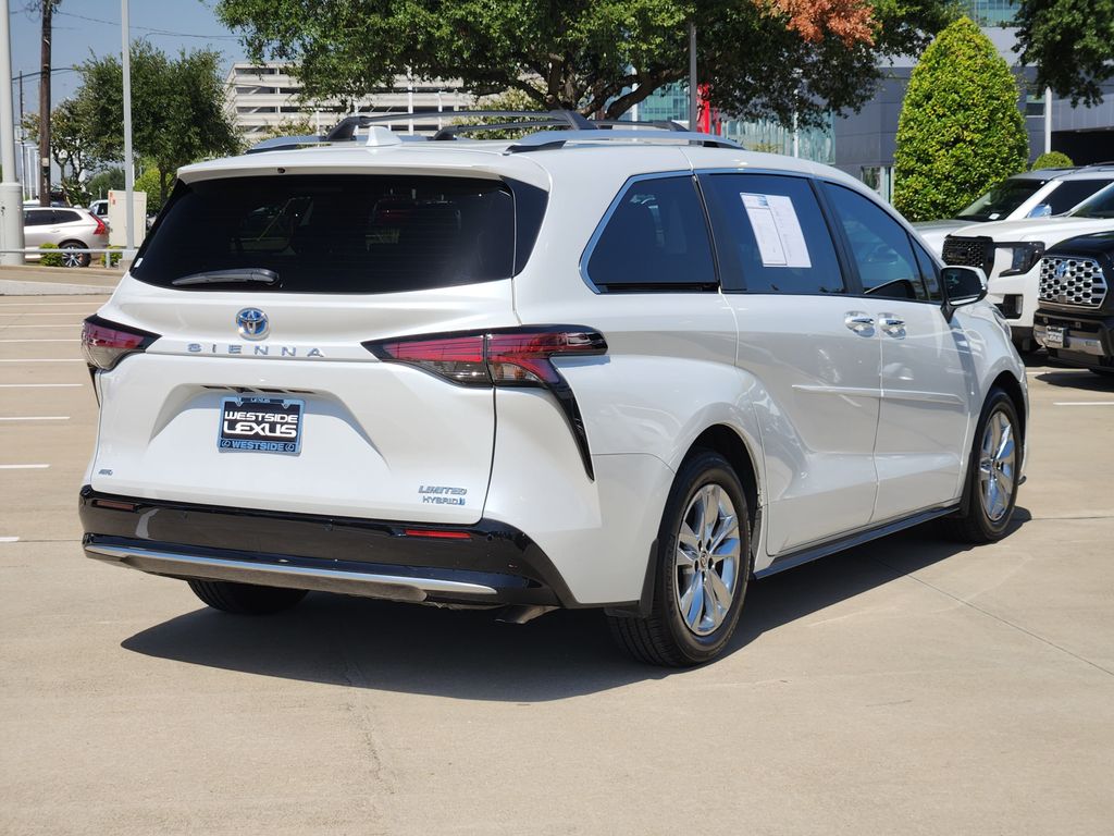 2022 Toyota Sienna Limited Beige at Community Toyota
