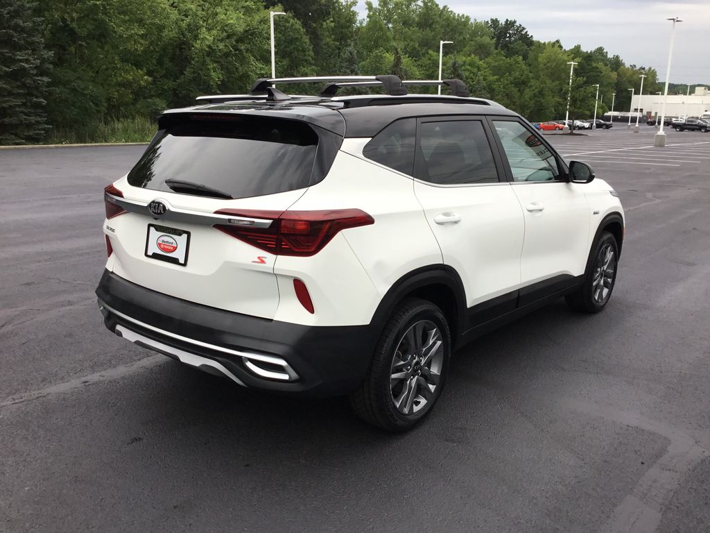 Thumbnail: 2021 Kia Seltos - 5