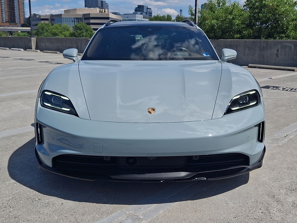 Thumbnail: 2025 Porsche Taycan - 6
