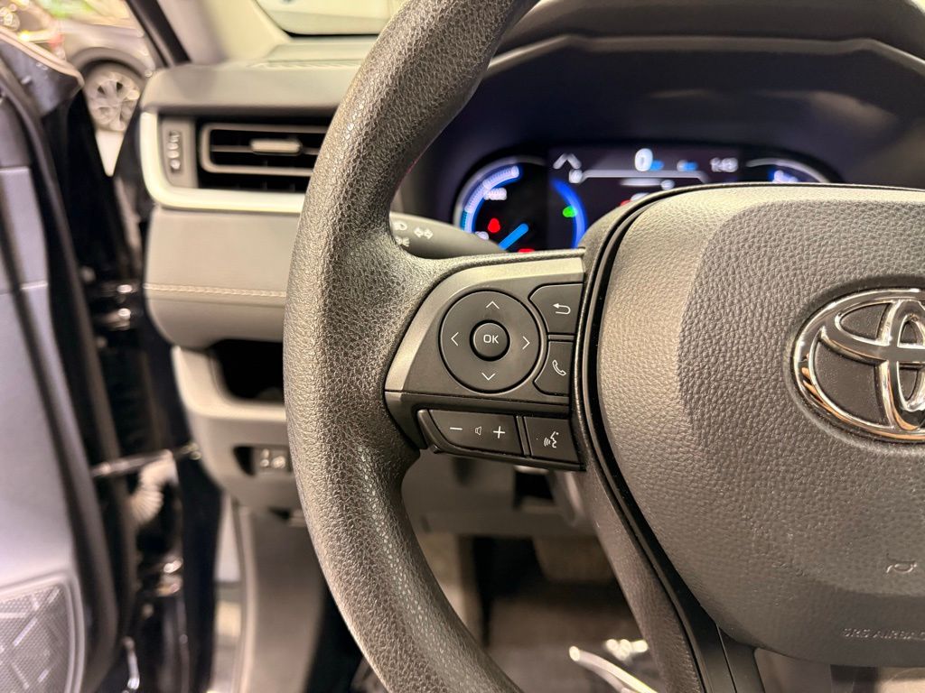 Thumbnail: 2024 Toyota RAV4 - 12