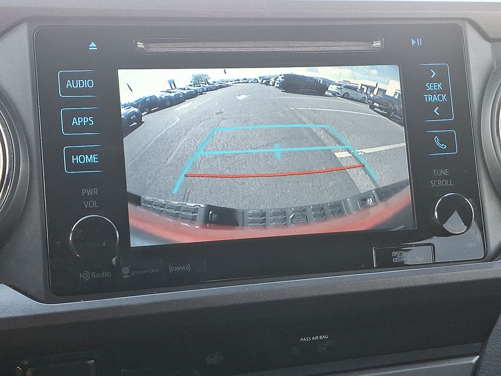 2018 Toyota Tacoma TRD Off-Road 17