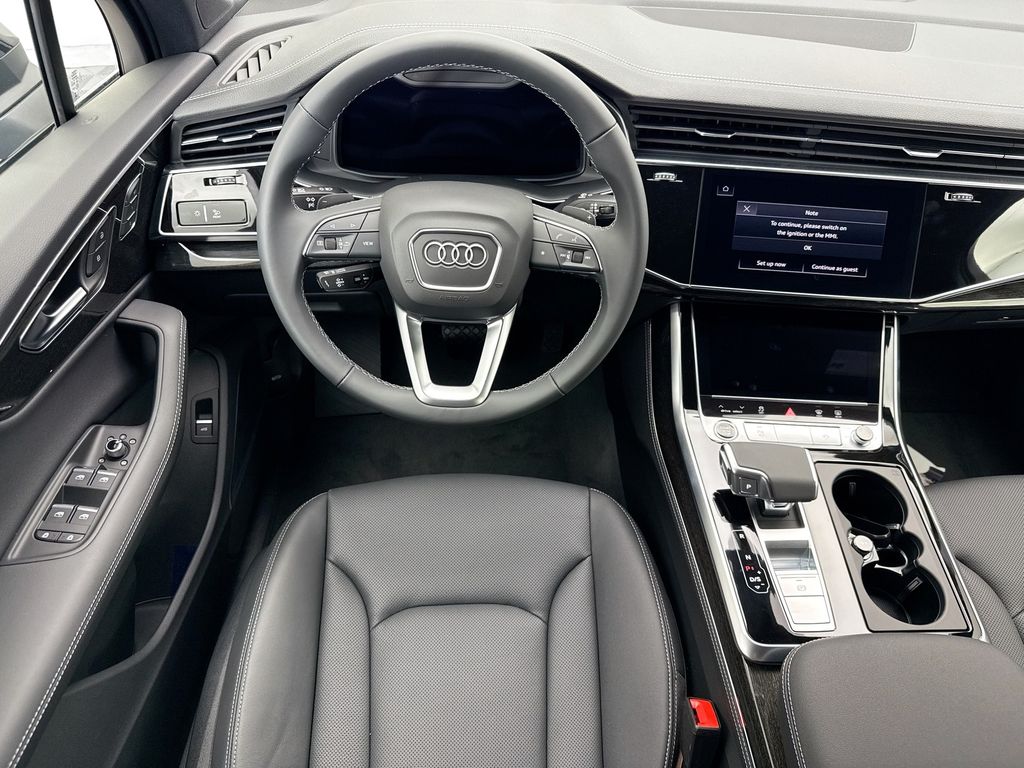 Thumbnail: 2026 Audi Q7 - 10