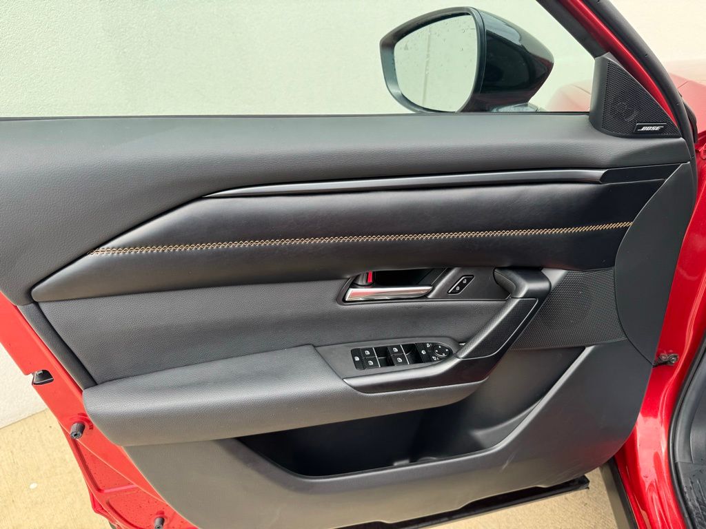 Used Car 2025 Mazda Cx-50 Hybrid  Premium Plus For Sale Under $35,000 In Georgetown, Texas