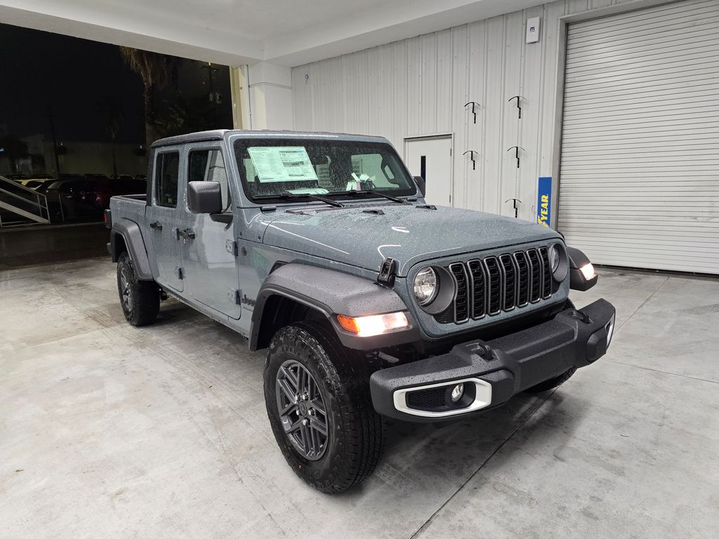 2026 Jeep Gladiator