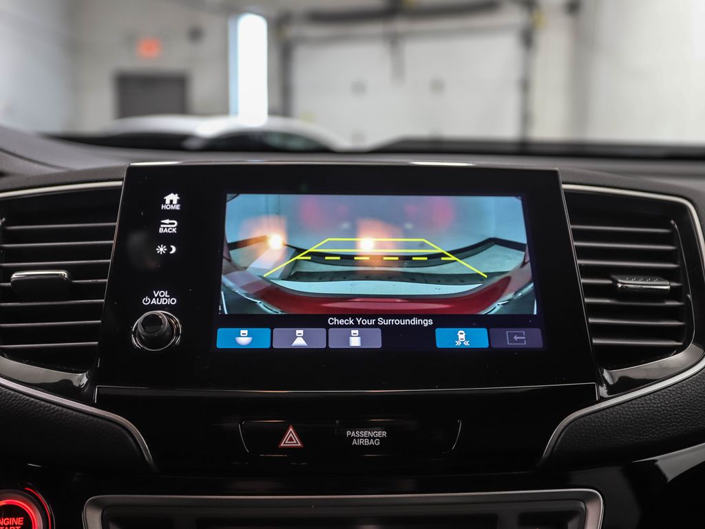 Thumbnail: 2022 Honda Passport - 17