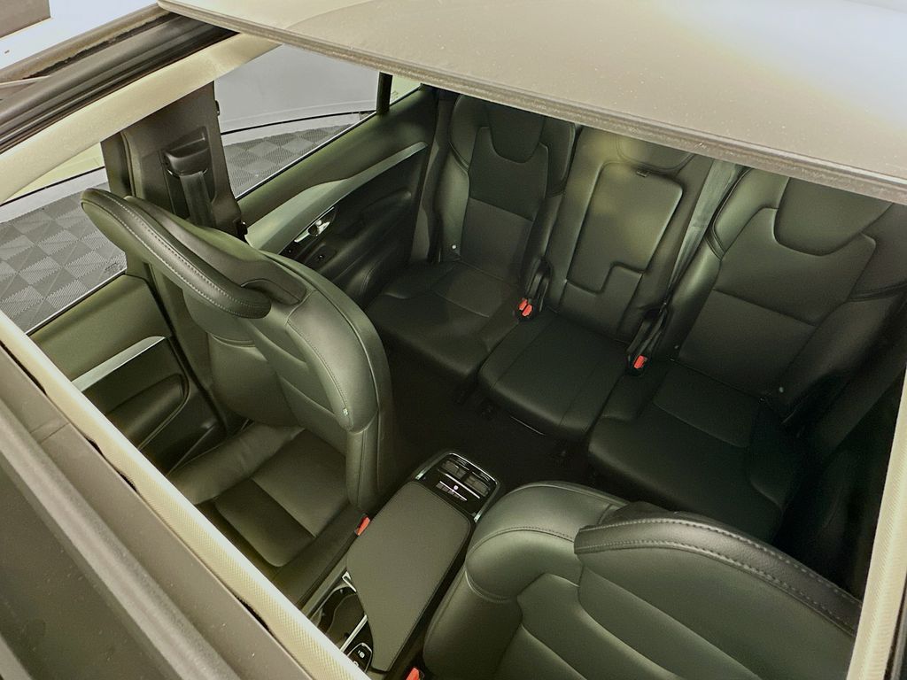 Thumbnail: 2018 Volvo XC90 - 22