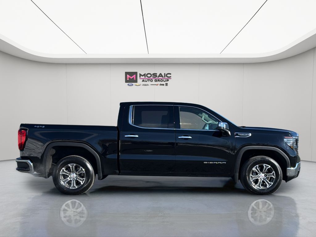 Used 2025 GMC Sierra 1500 SLT with VIN 1GTUUDED8SZ286901 for sale in Zumbrota, Minnesota