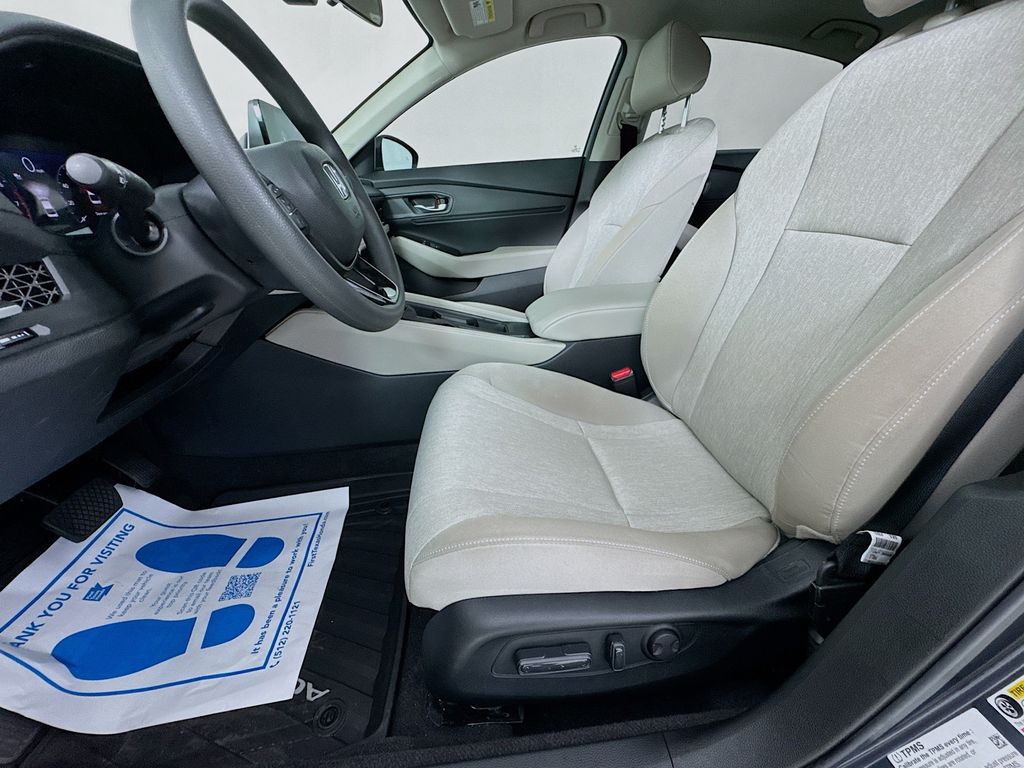 Used Car 2025 Honda Accord  Se For Sale Under $30,000 In Austin, Texas