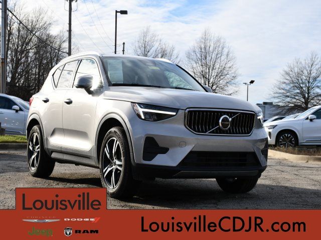 Silver 2025 Volvo XC40 B5 Core Bright Theme AWD SUV / Crossover All-Wheel Drive Automatic