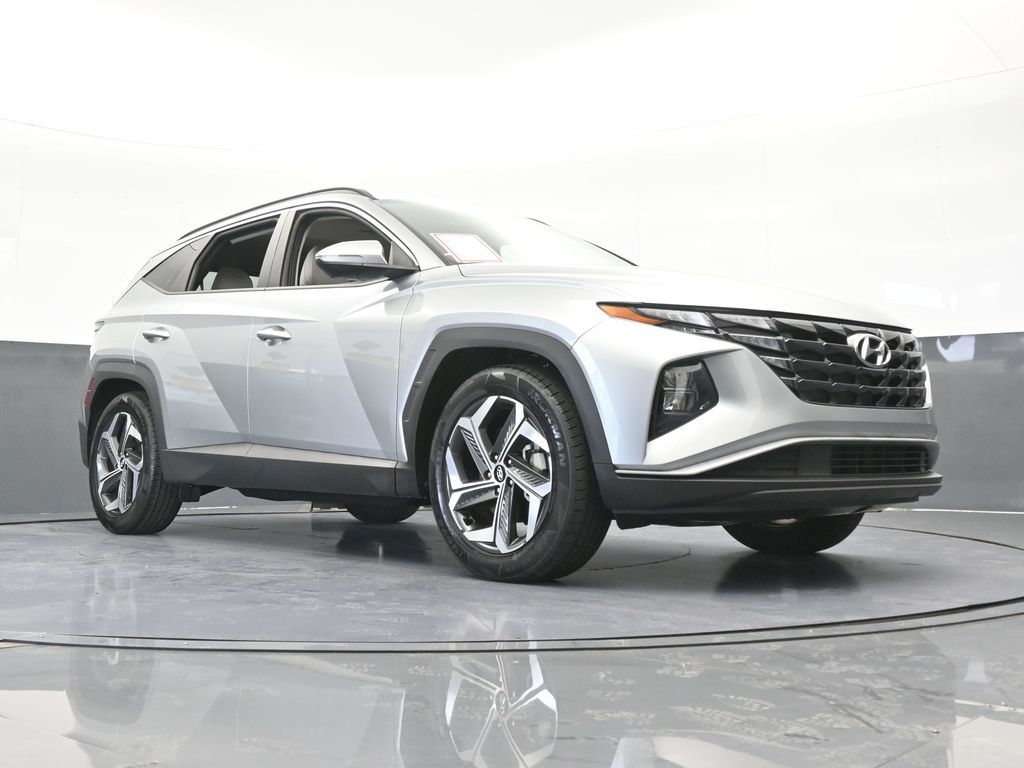 Used 2023 Shimmering Silver Hyundai SEL image 60