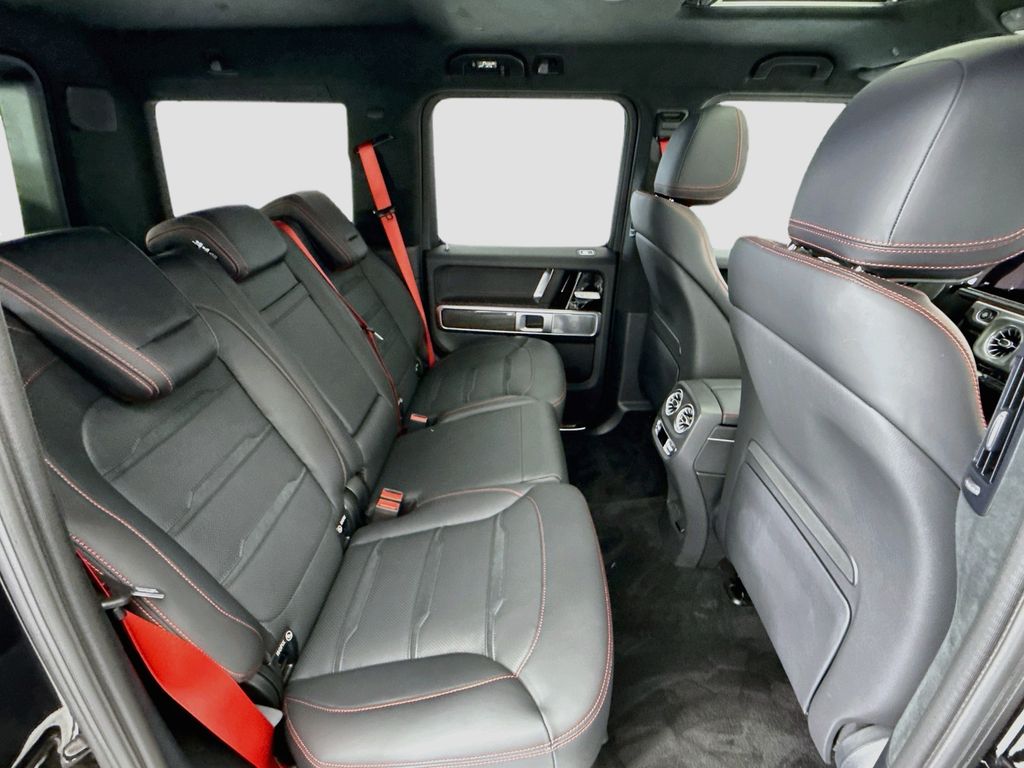 Thumbnail: 2025 Mercedes-Benz G-Class - 21