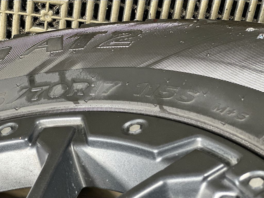 Used 2024 Black Nissan PRO-4X image 34