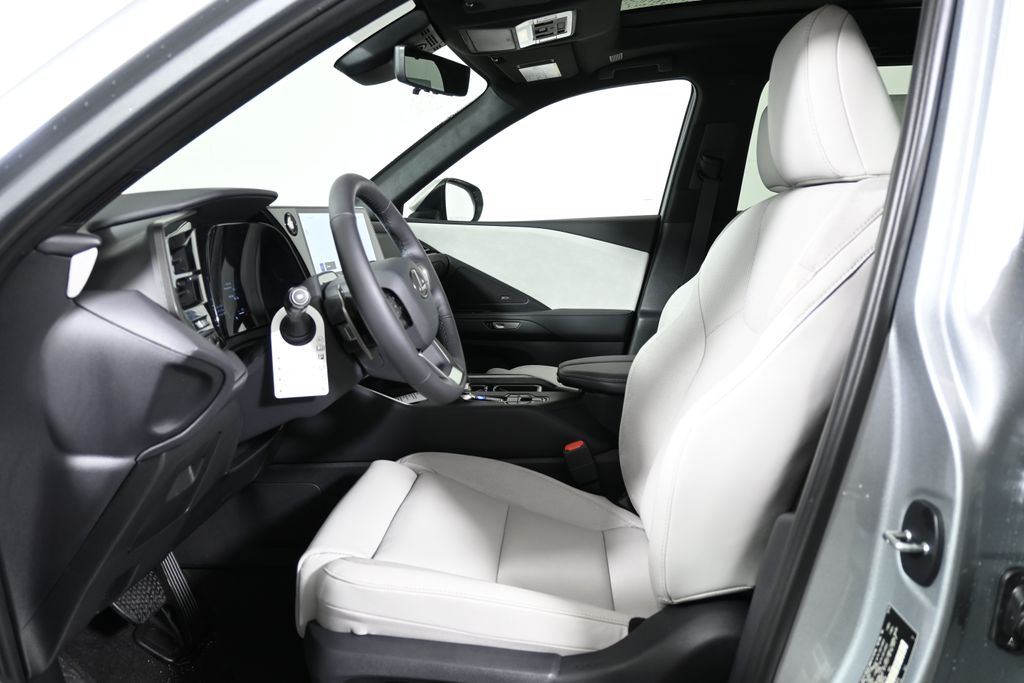 Thumbnail: 2026 Lexus TX - 3