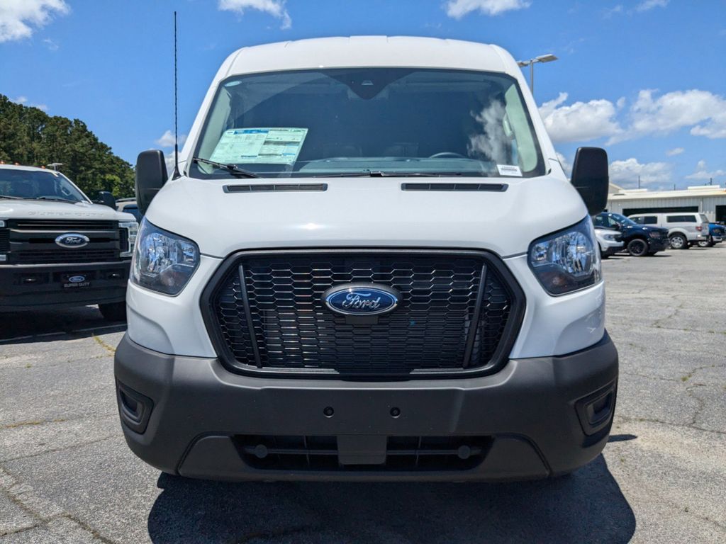 2025 Ford Transit 250
