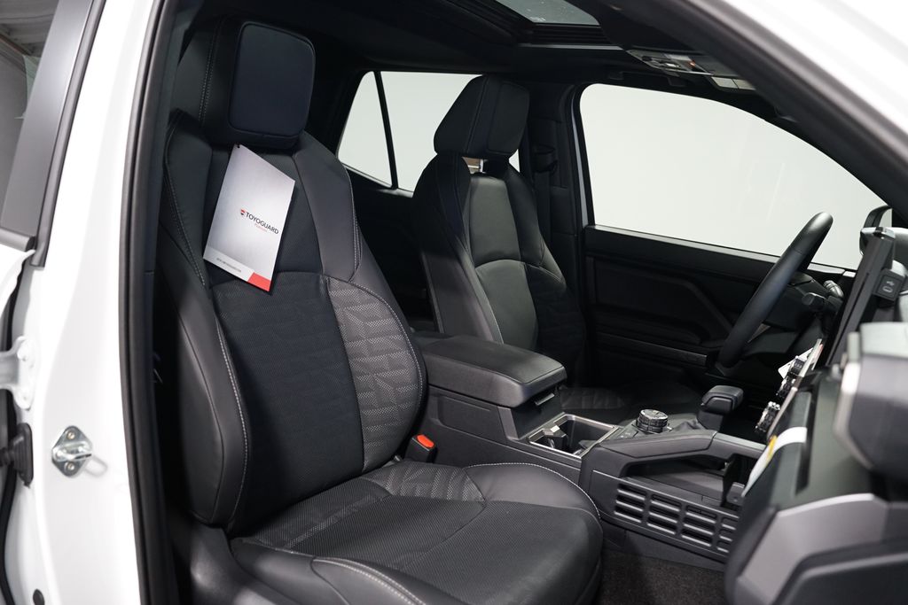 Thumbnail: 2025 Toyota 4Runner - 31